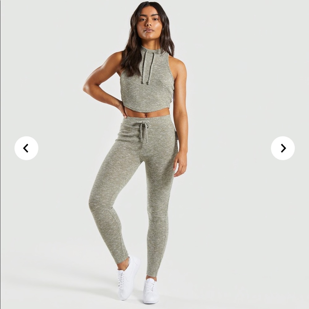 Gymshark Slounge Set w/ Leggings and Crop Top Sz M